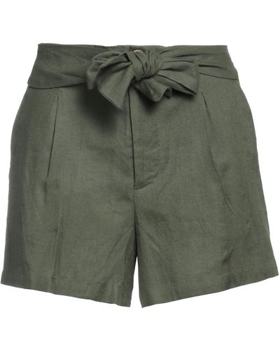 Verdissima Shorts & Bermuda Shorts - Green