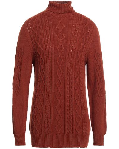 Darwin Turtleneck - Red