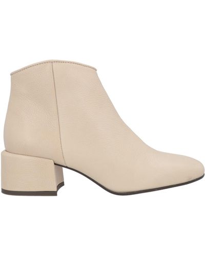 Marian Ankle Boots - Natural