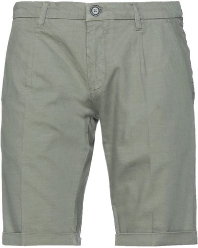 Yes-Zee Shorts & Bermuda Shorts - Grey