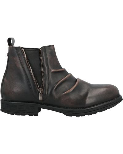 Cult Ankle Boots - Brown
