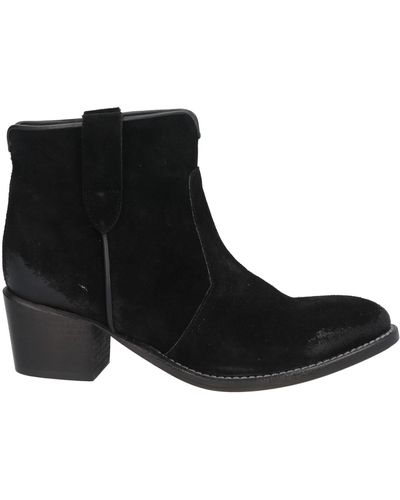 Ame Ankle Boots - Black