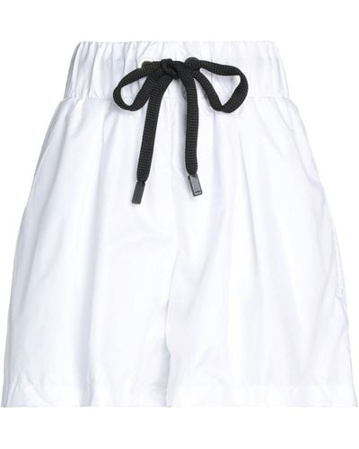 NO KA 'OI Shorts & Bermuda Shorts - White