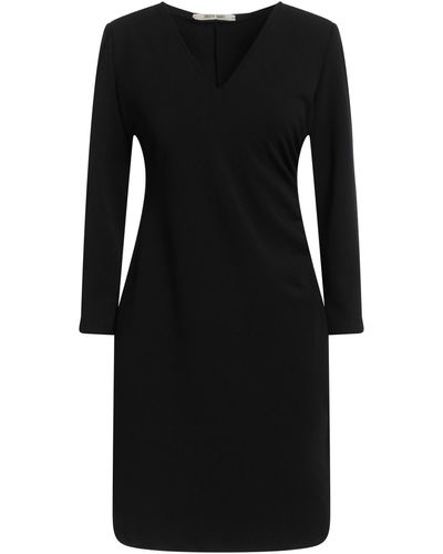 Angela Davis Clothing for Women Online Sale up to 84 off Lyst UK