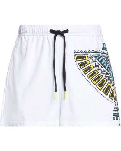 TOOCO Shorts & Bermuda Shorts - White
