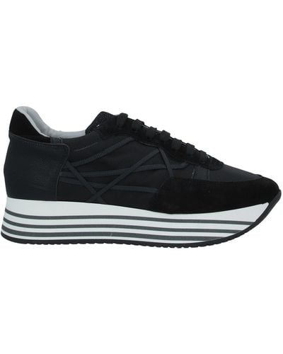 L4k3 Low-tops & Sneakers - Black