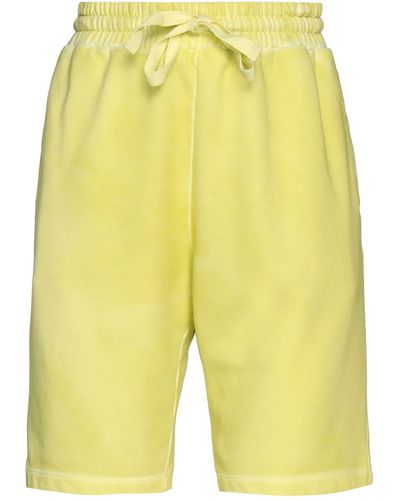 Roberto Collina Shorts & Bermuda Shorts - Yellow