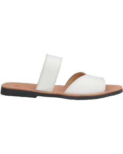 Virreina Sandals - White