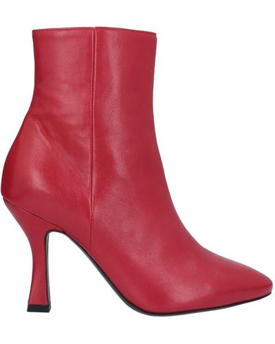 Vic Matié Ankle Boots - Red