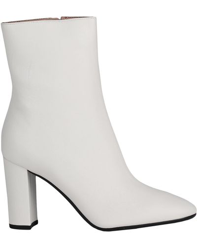 Bianca Di Ankle Boots - White