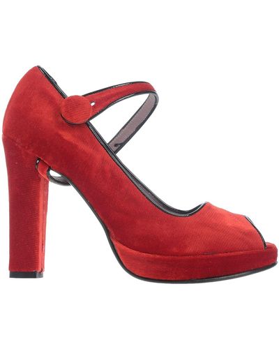 Albino Court Shoes - Red
