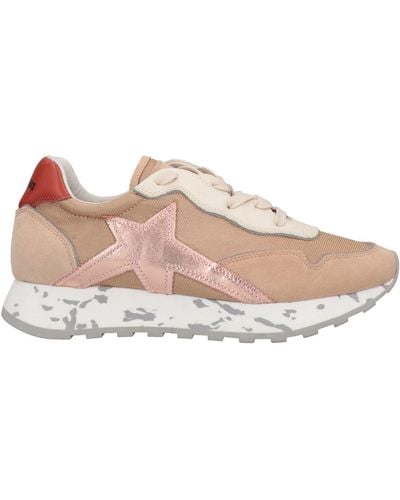 Lola Cruz Sneakers - Pink