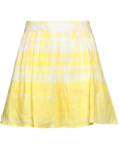 Ballantyne Shorts & Bermuda Shorts - Yellow
