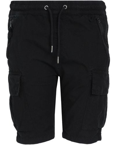 Alpha Industries Shorts & Bermuda Shorts - Black