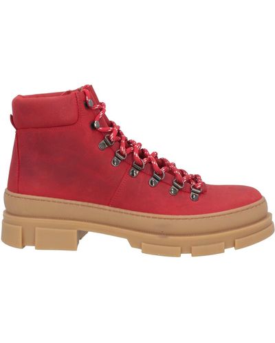 Stokton Ankle Boots - Red