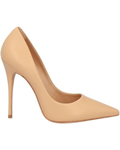 Carrano Court Shoes - Pink