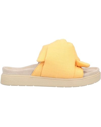 Inuikii Sandals - Yellow