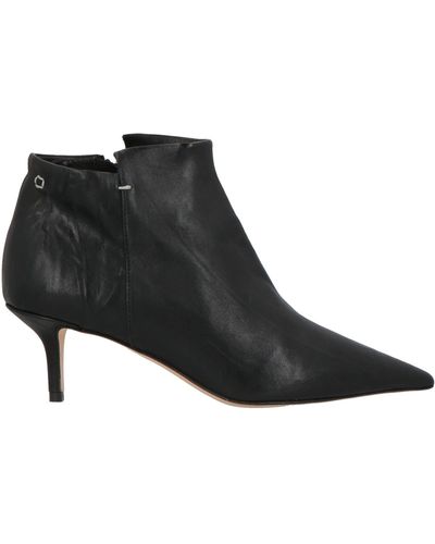 Collection Privée Ankle Boots - Black