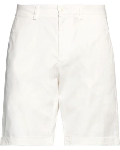 GANT Shorts & Bermuda Shorts - White