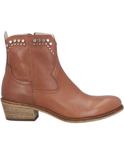 FRU.IT Ankle Boots - Brown