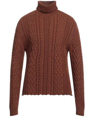 FAMILY FIRST Turtleneck - Brown
