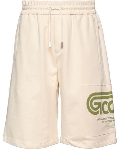 Gcds Shorts & Bermuda Shorts - Natural