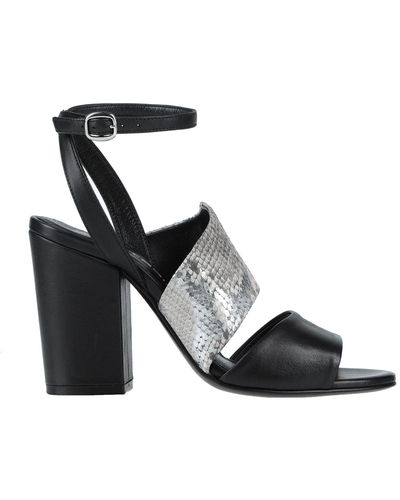 Strategia Sandals - Black