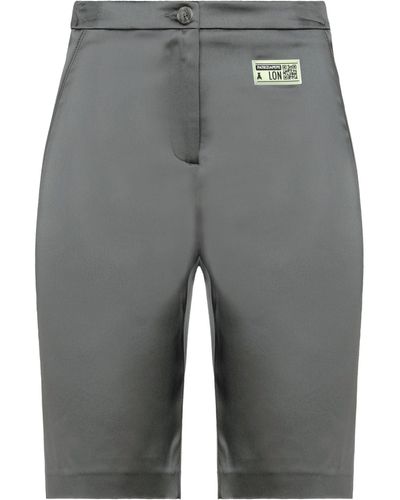 Patrizia Pepe Shorts & Bermuda Shorts - Gray