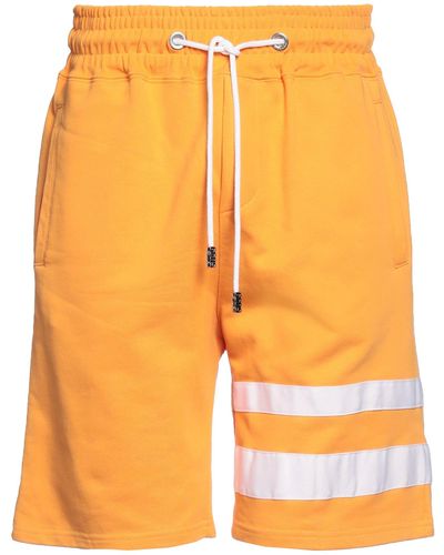 Gcds Shorts & Bermuda Shorts - Orange