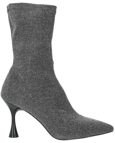 Tosca Blu Ankle Boots - Gray