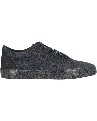 Trussardi Sneakers for Women | Black Friday Sale & Deals up to 86% off |  Lyst