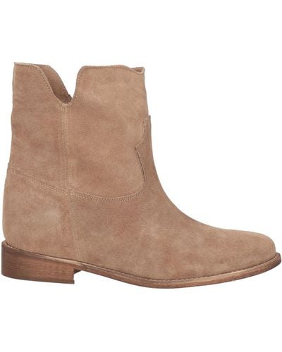 GISÉL MOIRÉ Ankle Boots - Brown