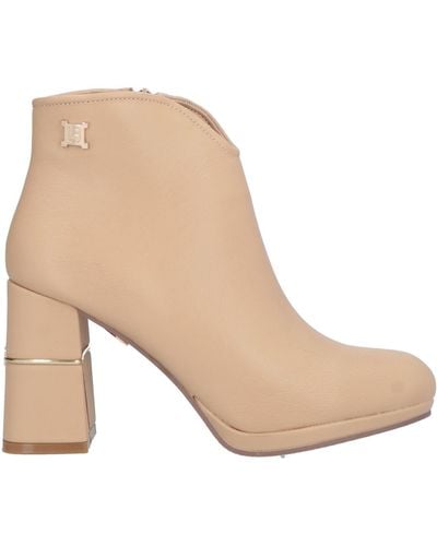 Laura Biagiotti Ankle Boots - Natural