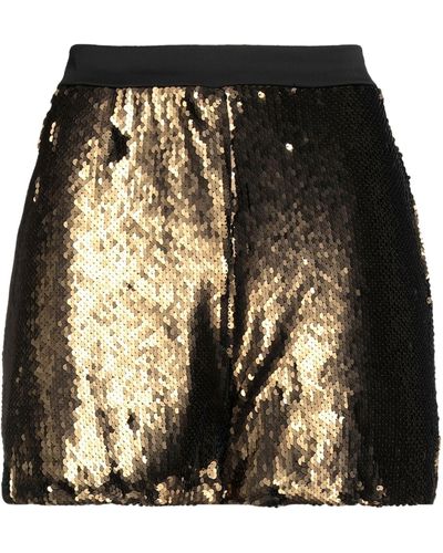 Gaelle Paris Shorts & Bermuda Shorts - Metallic