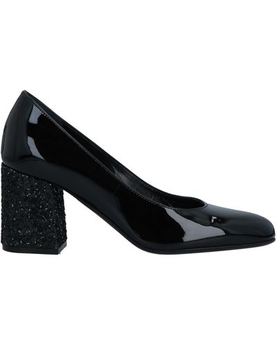 Maria Cristina Pumps - Black