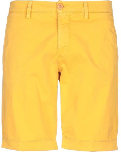 Modfitters Shorts & Bermuda Shorts - Yellow