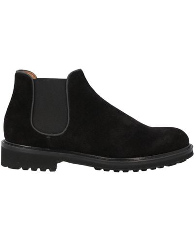 Doucal's Ankle Boots - Black