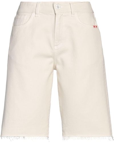 AMISH Shorts & Bermuda Shorts - Natural