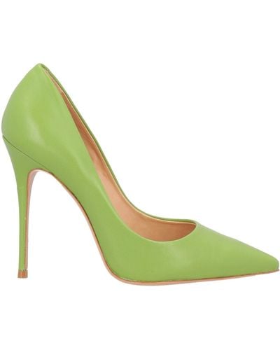 Carrano Court Shoes - Green