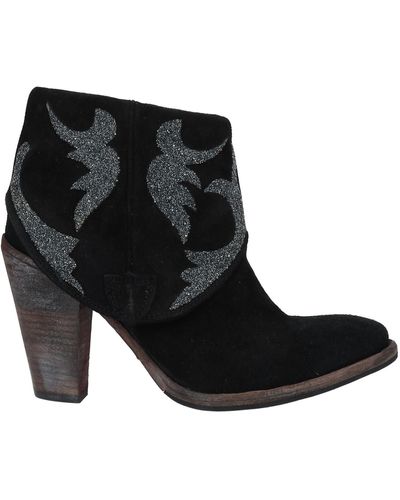 HTC Ankle Boots - Black