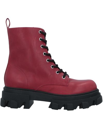 Lerre Ankle Boots - Red