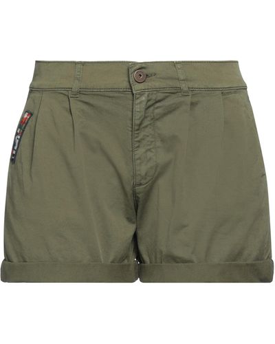 MR & MRS Shorts & Bermuda Shorts - Green