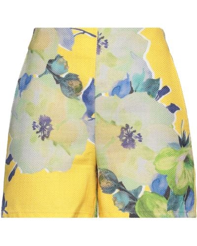 Camilla Shorts & Bermuda Shorts - Yellow