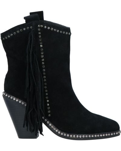 Alma En Pena. Ankle Boots - Black