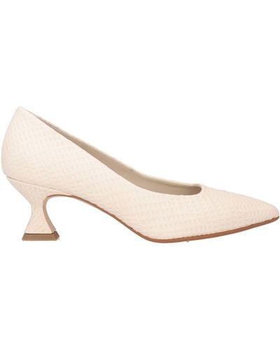 Marian Court Shoes - Natural