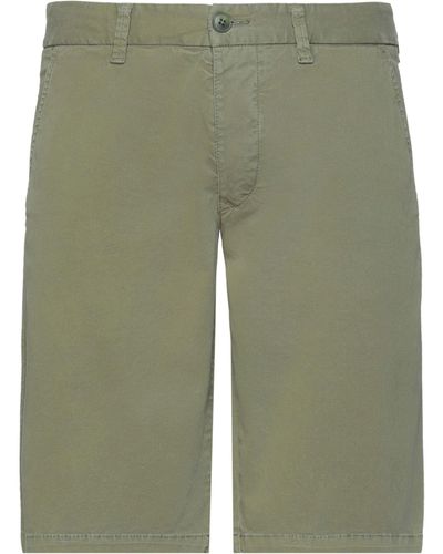 Blauer Shorts & Bermuda Shorts - Green