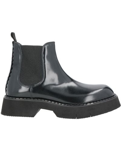 THE ANTIPODE Ankle Boots - Black
