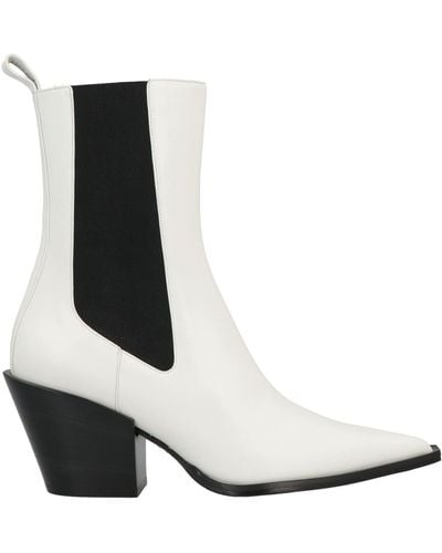 Dorothee Schumacher Ankle Boots - White