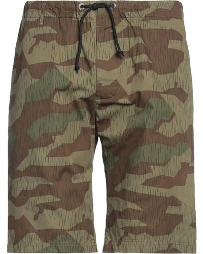 Mountain Research Shorts & Bermuda Shorts - Grey
