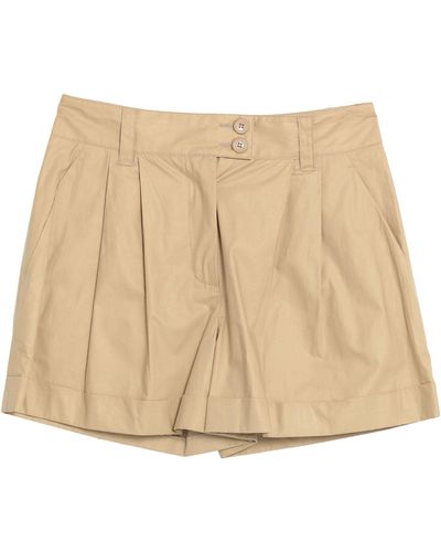 Boutique Moschino Shorts & Bermuda Shorts - Natural